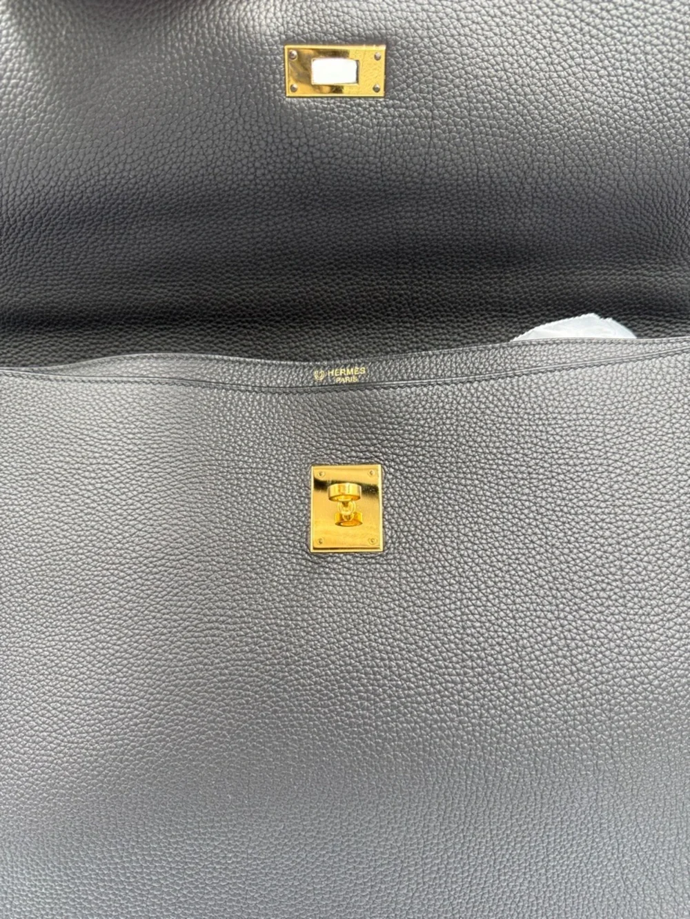 Hermes Kelly 38 HORSESHOE with Gold Hardware